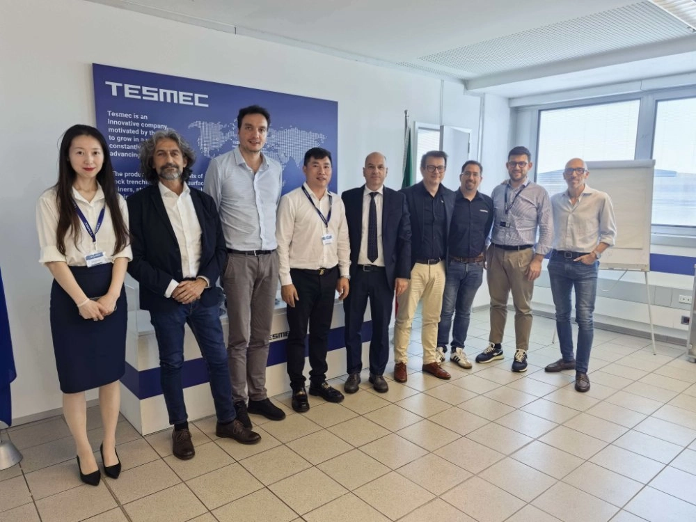Hehua Visits TESMEC Italy Factory Hehua Visits TESMEC Italy Factory
