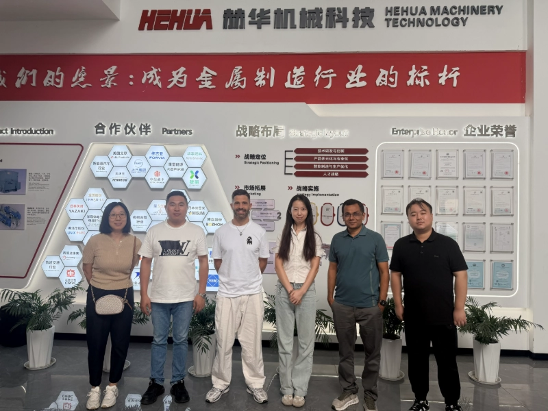 Hitachi procurement leaders visit Hehua Machinery for transformer manufacturing exchange